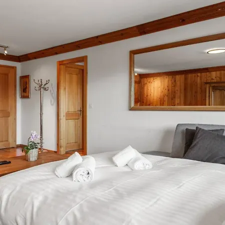 Superbe Avec Parking Privé Et Balcon Appartamento